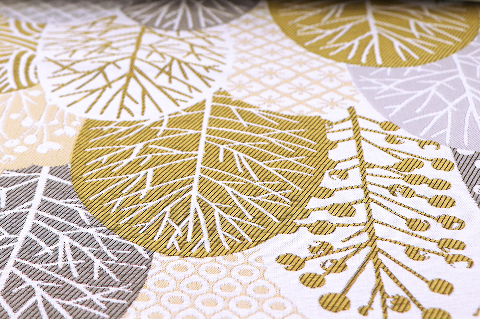 Tessuto da decorazione, foglie grandi in oro e grigio