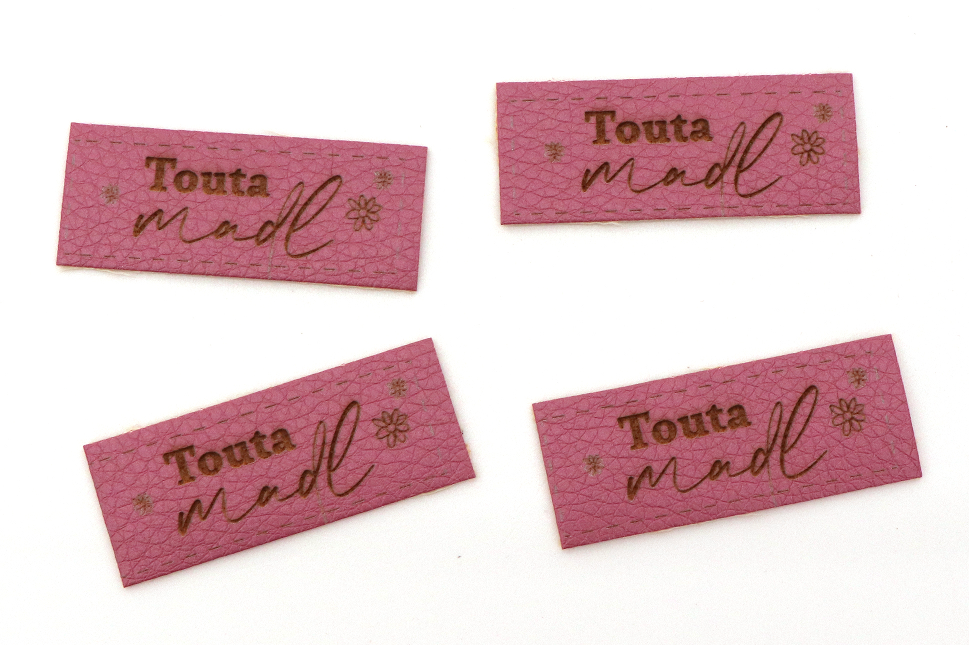 Etichetta "Touta Madl", rosa antico